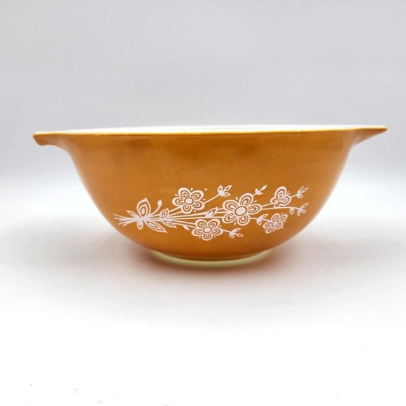 Vintage Pyrex Nesting Mixing Bowl w Handles Cinderella Butterfly Gold 1.5 Qt
